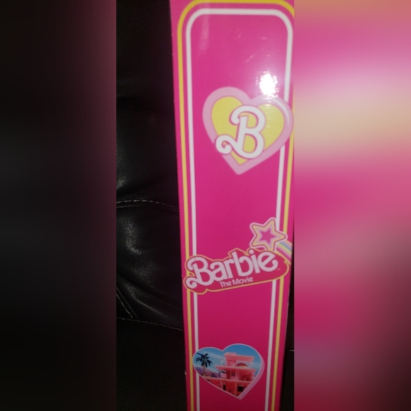 THE BARBIE MOVIE BARBIE DOLL BY MATTEL 2023 NIB - Picture 4 of 5